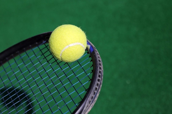 代表的なテニスラケットのメーカーを紹介！各社の特徴について徹底解説 