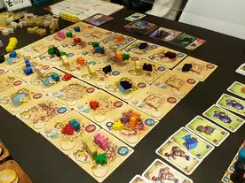 ファイブ・トライブス：ナカラの魔神使い（Five Tribes）のボード